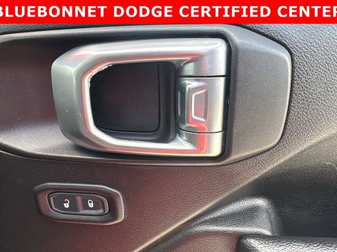 Used 2023 Jeep Wrangler Unlimited Rubicon w/ Cold Weather Group image 31