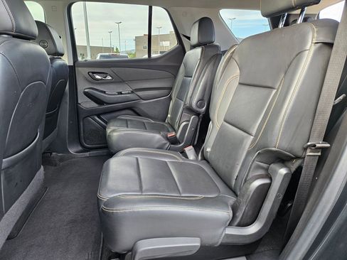 Used 2020 Chevrolet Traverse LT w/ LT Premium Package AWD/4WD image 27