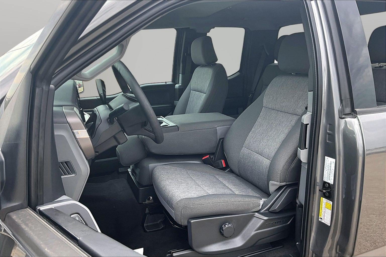 Used 2026 Ford F150 XLT AWD/4WD image 16