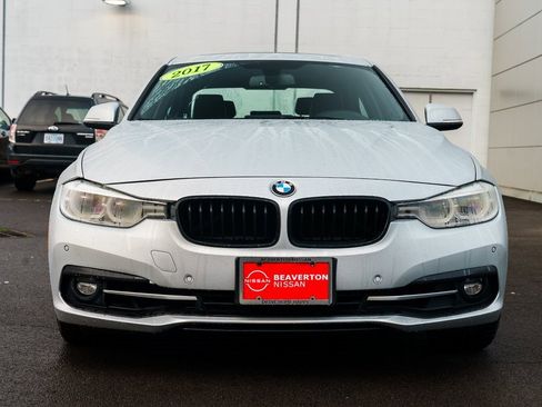 Used 2017 BMW 340i xDrive Sedan image 2