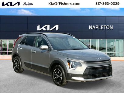 Used 2025 Kia Niro EX
