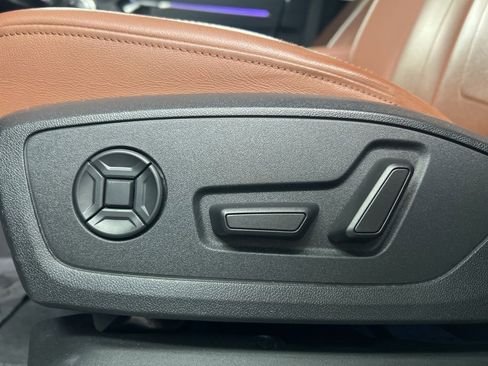 Used 2022 Audi Q3 2.0T Premium Plus w/ Premium Plus Package image 29