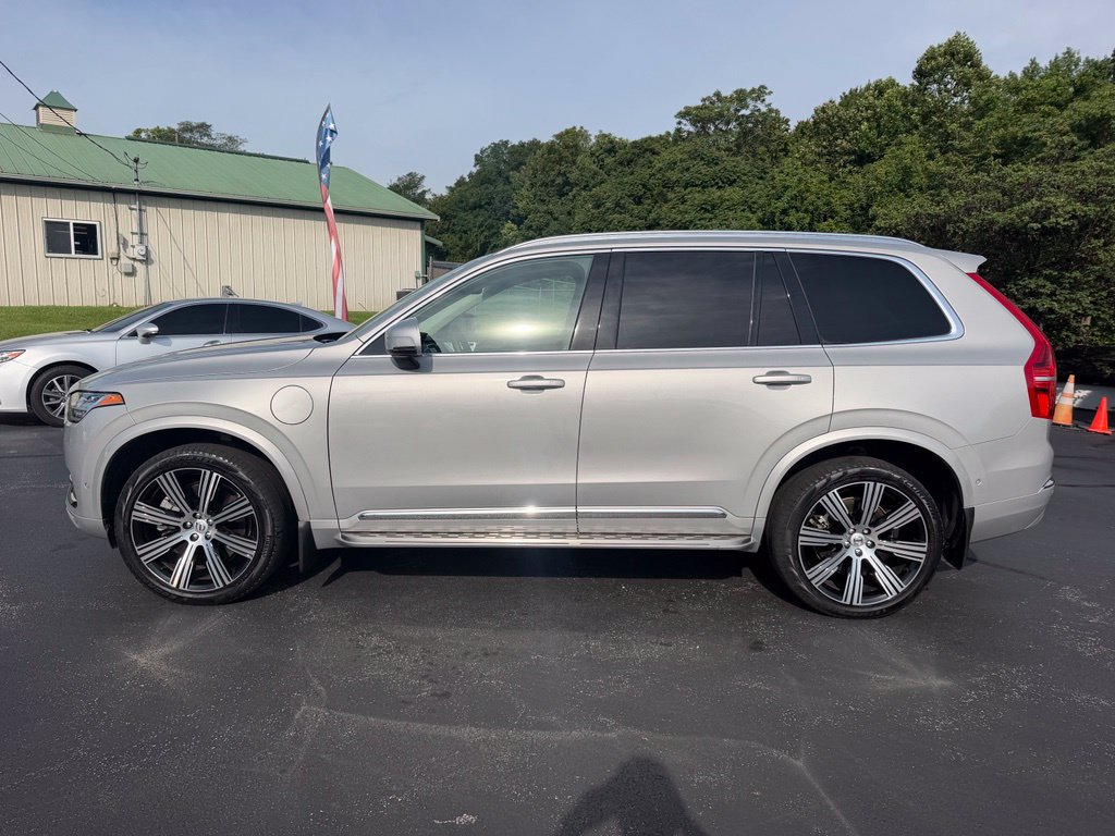 Used 2025 Volvo XC90 T8 Ultra AWD/4WD image 8