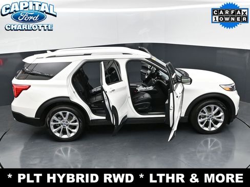 Used 2023 Ford Explorer Platinum w/ Class IV Trailer Tow Package RWD image 34