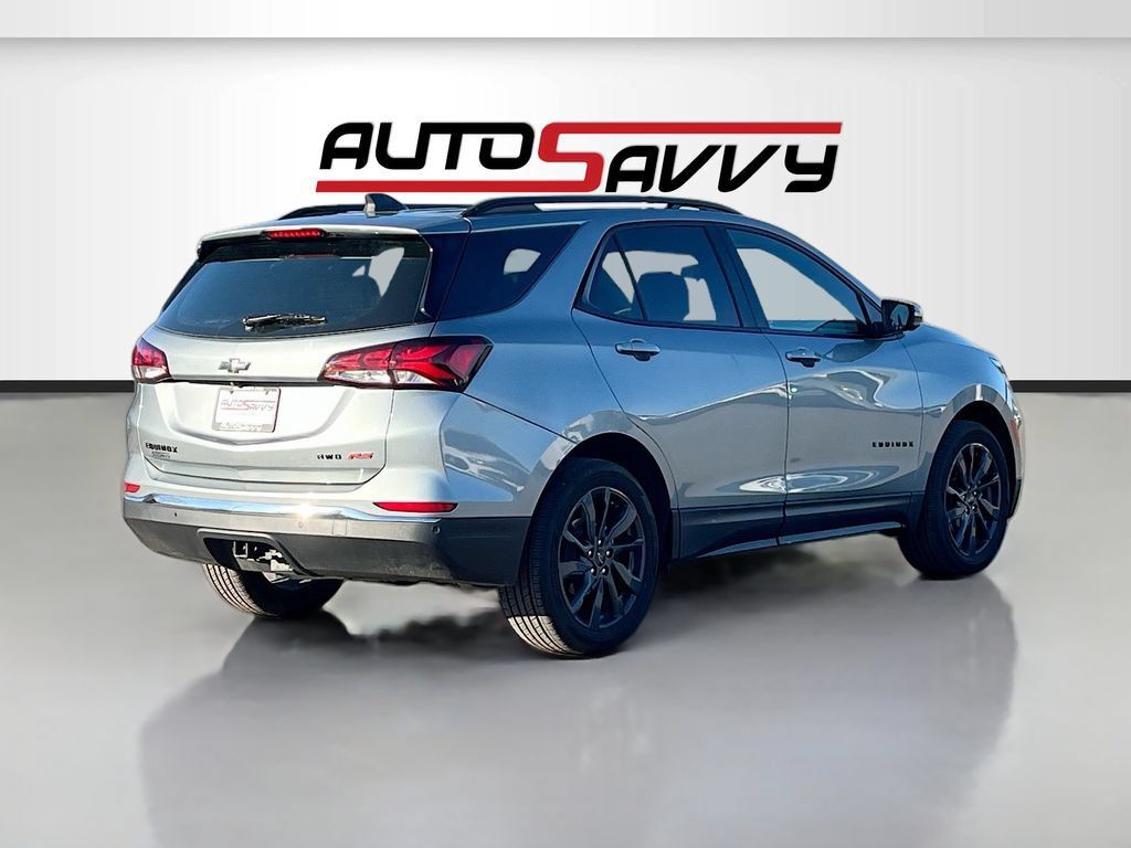 Used 2024 Chevrolet Equinox RS w/ RS Leather Package AWD/4WD image 7