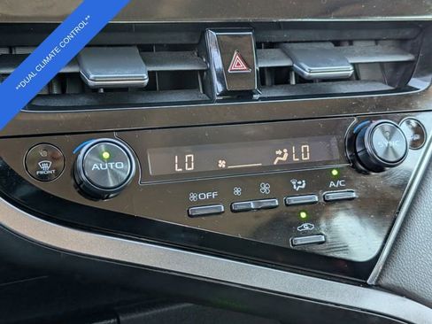 Used 2024 Toyota Camry XSE image 15