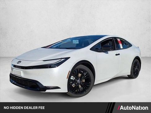 New 2026 Toyota Prius Plug-In Hybrid FWD image 1