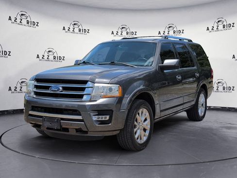 Used 2015 Ford Expedition Limited w/ Equipment Group 301A AWD/4WD image 3