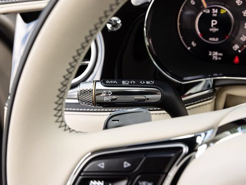 New 2026 Bentley Flying Spur Plug-In Hybrid AWD/4WD image 41