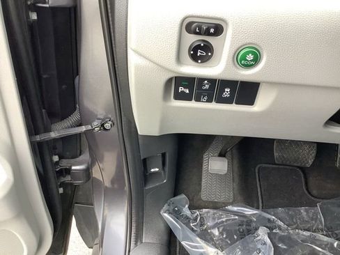 Used 2020 Honda Pilot Touring image 17