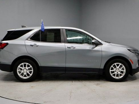 Used 2024 Chevrolet Equinox LT w/ LPO, Floor Liner Package image 6