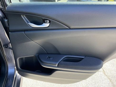 Used 2020 Honda Civic EX image 19