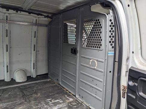 Used 2013 Chevrolet Express 1500 image 13