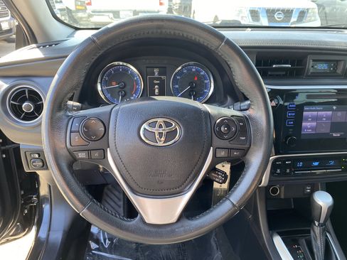 Used 2019 Toyota Corolla SE w/ Carpet Mat Package (TMS) image 11