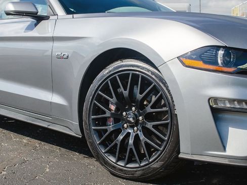 Used 2021 Ford Mustang GT RWD image 11