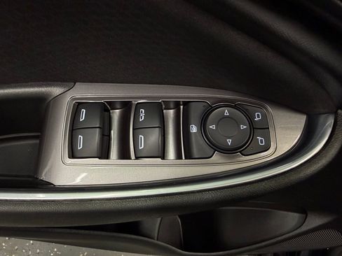 Used 2020 Chevrolet Malibu LT image 10