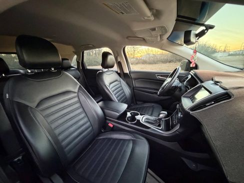 Used 2016 Ford Edge SEL w/ Equipment Group 201A image 10