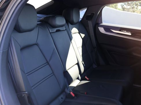 New 2026 Porsche Cayenne Coupe image 24