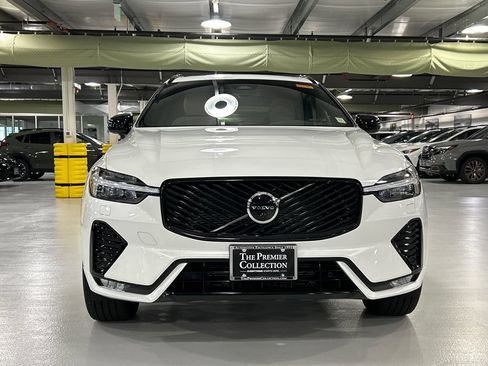 Used 2026 Volvo XC60 B5 Plus w/ Protection Package Premier AWD/4WD image 6