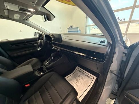 Used 2026 Honda CR-V EX-L image 36