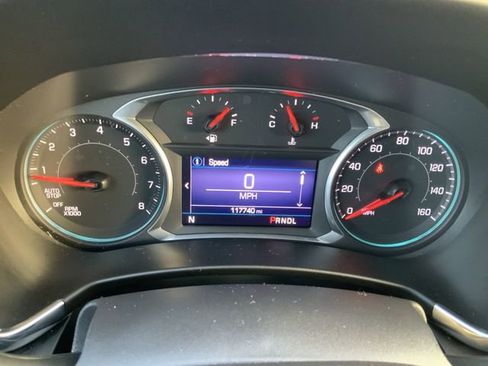 Used 2021 Chevrolet Equinox LT image 21