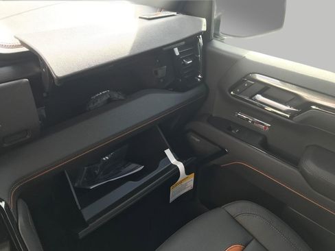 New 2026 GMC Sierra 1500 AT4 w/ AT4 Premium Package AWD/4WD image 65