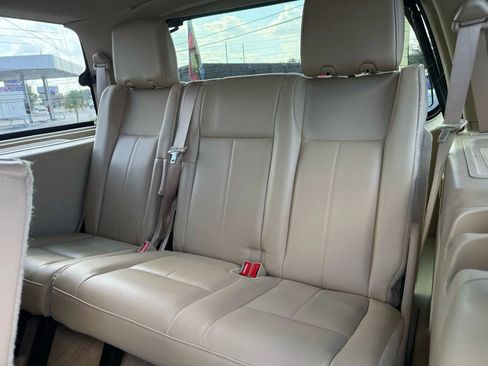 Used 2014 Ford Expedition XLT w/ Equipment Group 202A image 12