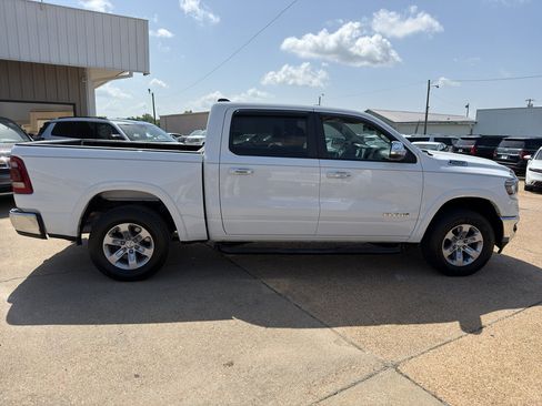 Used 2020 RAM 1500 Laramie AWD/4WD image 6
