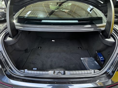 Used 2022 Maserati Ghibli Trofeo image 27