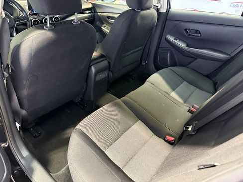 Used 2024 Nissan Sentra SV image 34