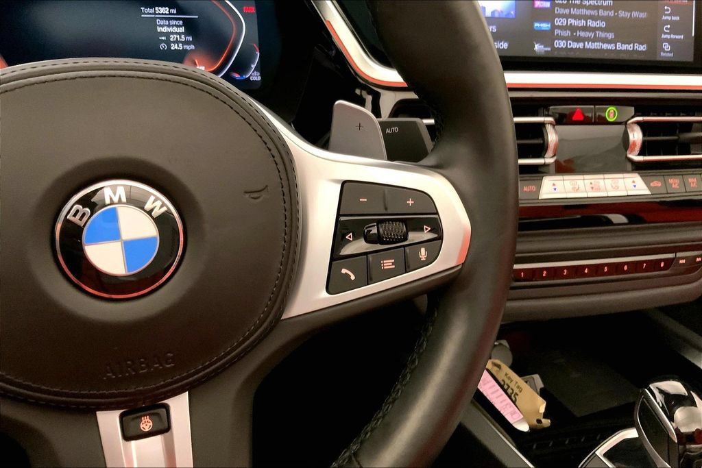 Certified 2023 BMW Z4 M40i w/ Premium Package RWD image 17