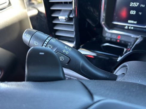 Certified 2022 Chevrolet Silverado 1500 LTZ image 60