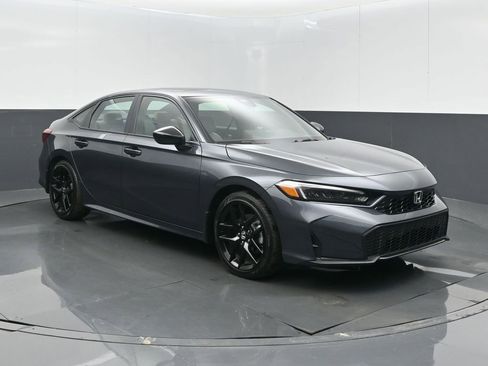 Certified 2026 Honda Civic Sport image 3