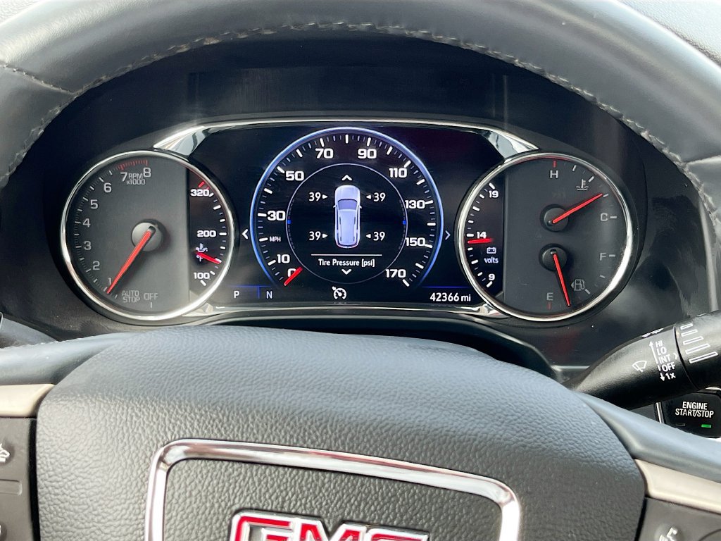 Used 2023 GMC Acadia Denali w/ Denali Technology Package AWD/4WD image 12