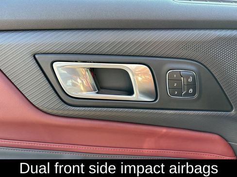 Used 2025 Ford Mustang GT Premium image 18