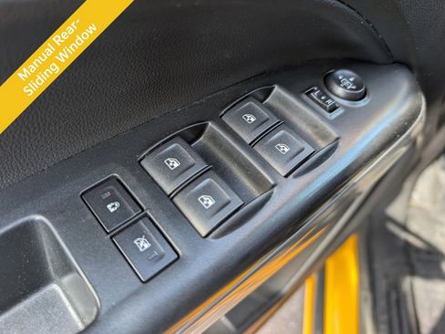 Used 2018 Chevrolet Colorado LT w/ LT Convenience Package image 10