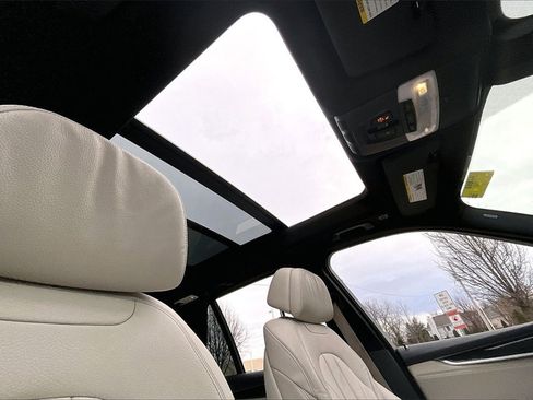 Used 2018 BMW X5 xDrive40e image 22