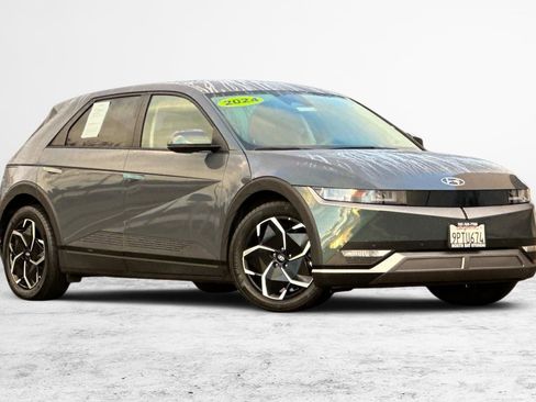 Certified 2024 Hyundai Ioniq 5 SEL image 2