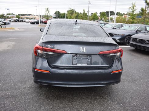Certified 2024 Honda Civic EX image 7