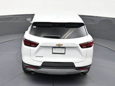 Used 2023 Chevrolet Blazer LT FWD image 15
