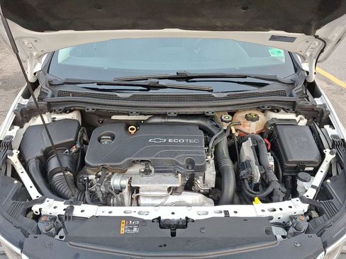 Certified 2017 Chevrolet Cruze LT image 32