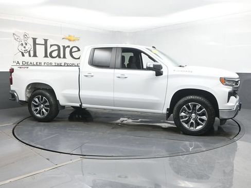 Used 2023 Chevrolet Silverado 1500 LT AWD/4WD image 1