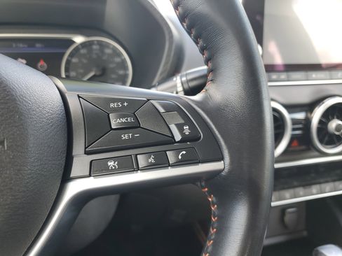 Used 2020 Nissan Sentra SR image 17