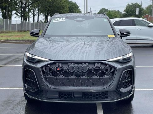 Certified 2025 Audi SQ5 Premium Plus AWD/4WD image 2