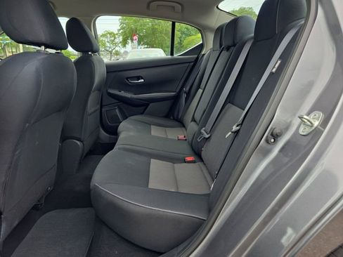 Used 2020 Nissan Sentra SV FWD image 27