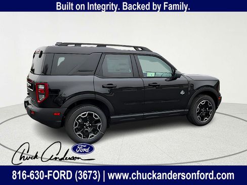 New 2025 Ford Bronco Sport Outer Banks image 9