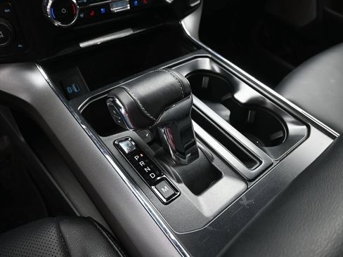 Used 2023 Ford F150 Lariat AWD/4WD image 32