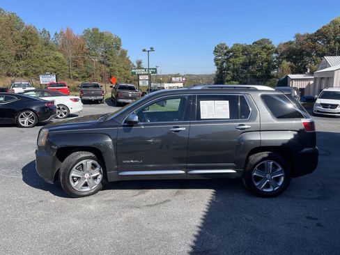 Used 2017 GMC Terrain Denali FWD image 4