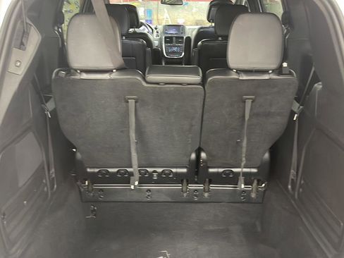 Used 2020 Dodge Grand Caravan GT image 7