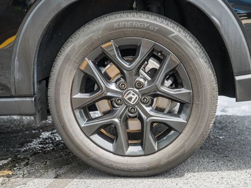 Used 2025 Honda HR-V Sport image 16